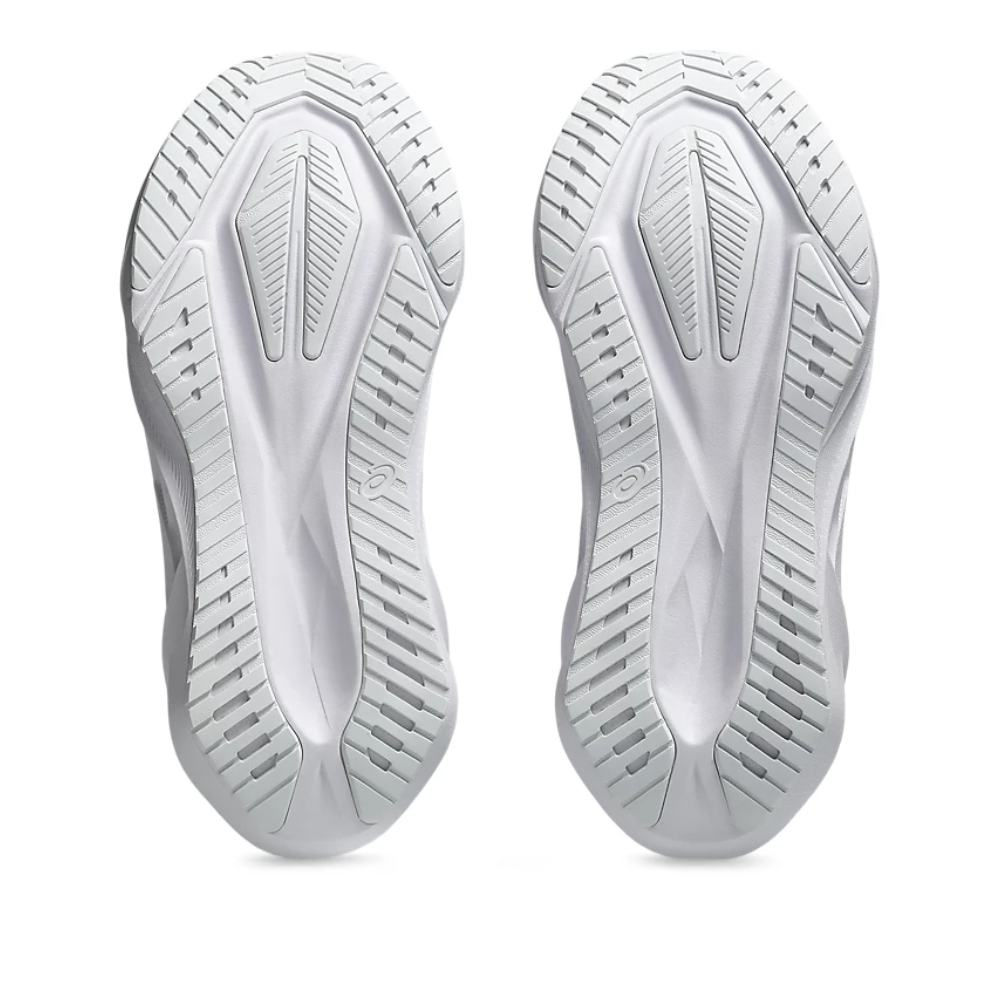 Novablast 5 Women's :White | Piedmont Grey