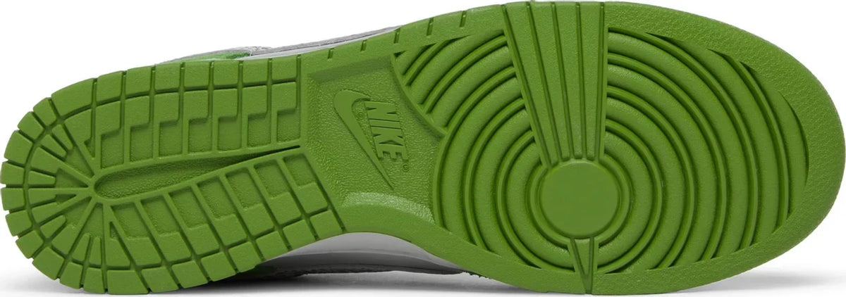 Nike Mens Dunk Low Sneakers - 'Safari Swoosh - Chlorophyll'