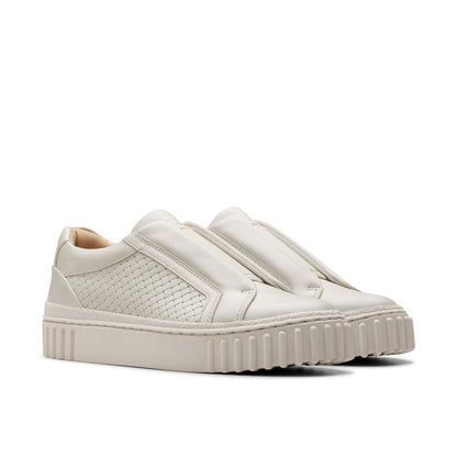 Clarks Mayhill Bay 26181207 Womens White Leather Lifestyle Sneakers Shoes