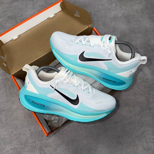 Nike Vomero 18 Dusty Cactus