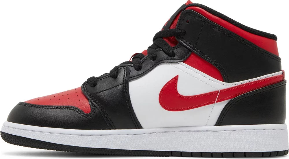 Nike Grade School Womens Air Jordan 1 Mid Sneakers - 'Bred Toe'
