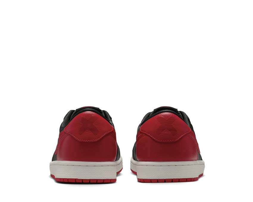 Air Jordan 1 Retro Low OG "Banned"