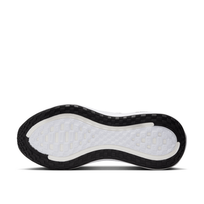 Vomero Plus Men's :Black | White