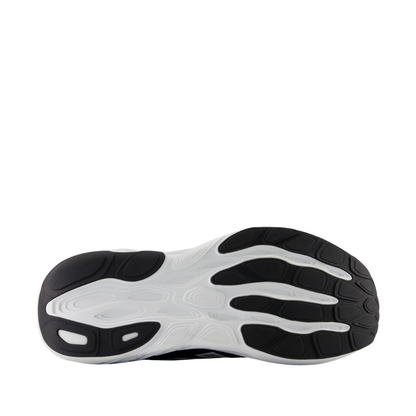 Fresh Foam X 880v15 (4E) Men's :Black | White