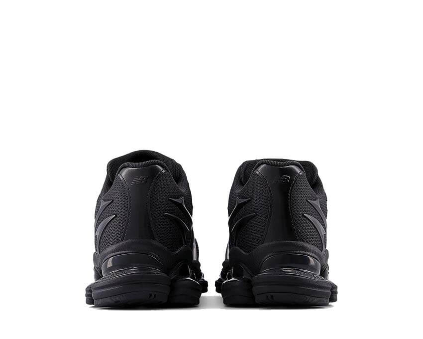 New Balance 2000 "Black Metallic"