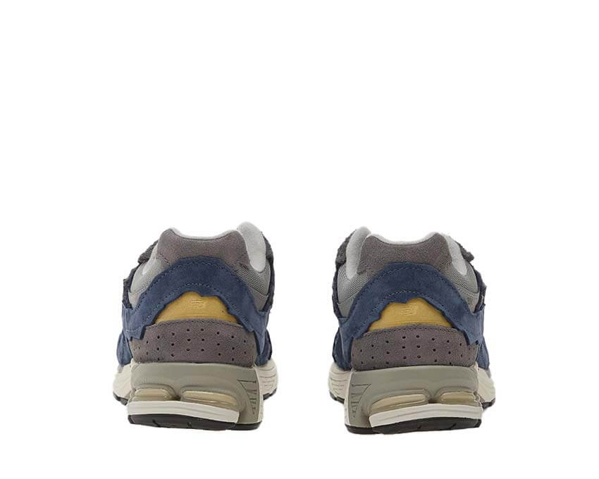 New Balance 2002 Protection Pack "Navy"