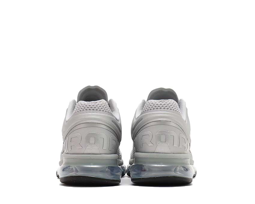 Nike Air Max 2013 "Metallic Silver"