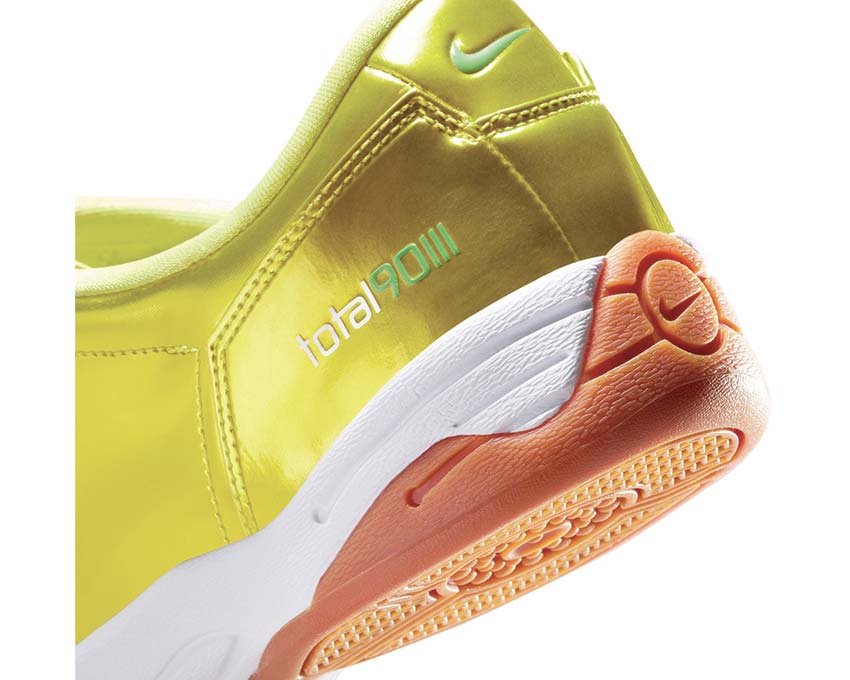 Nike Total 90 SP "Dynamic Yellow"