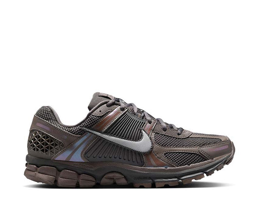Nike Zoom Vomero 5 "Cave Stone"