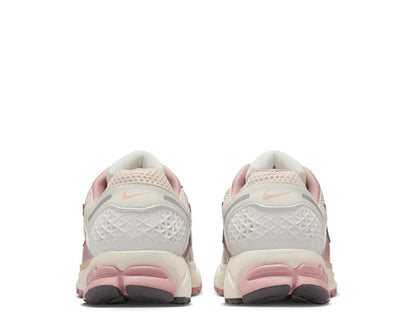 Nike Zoom Vomero 5 W "Particle Pink"