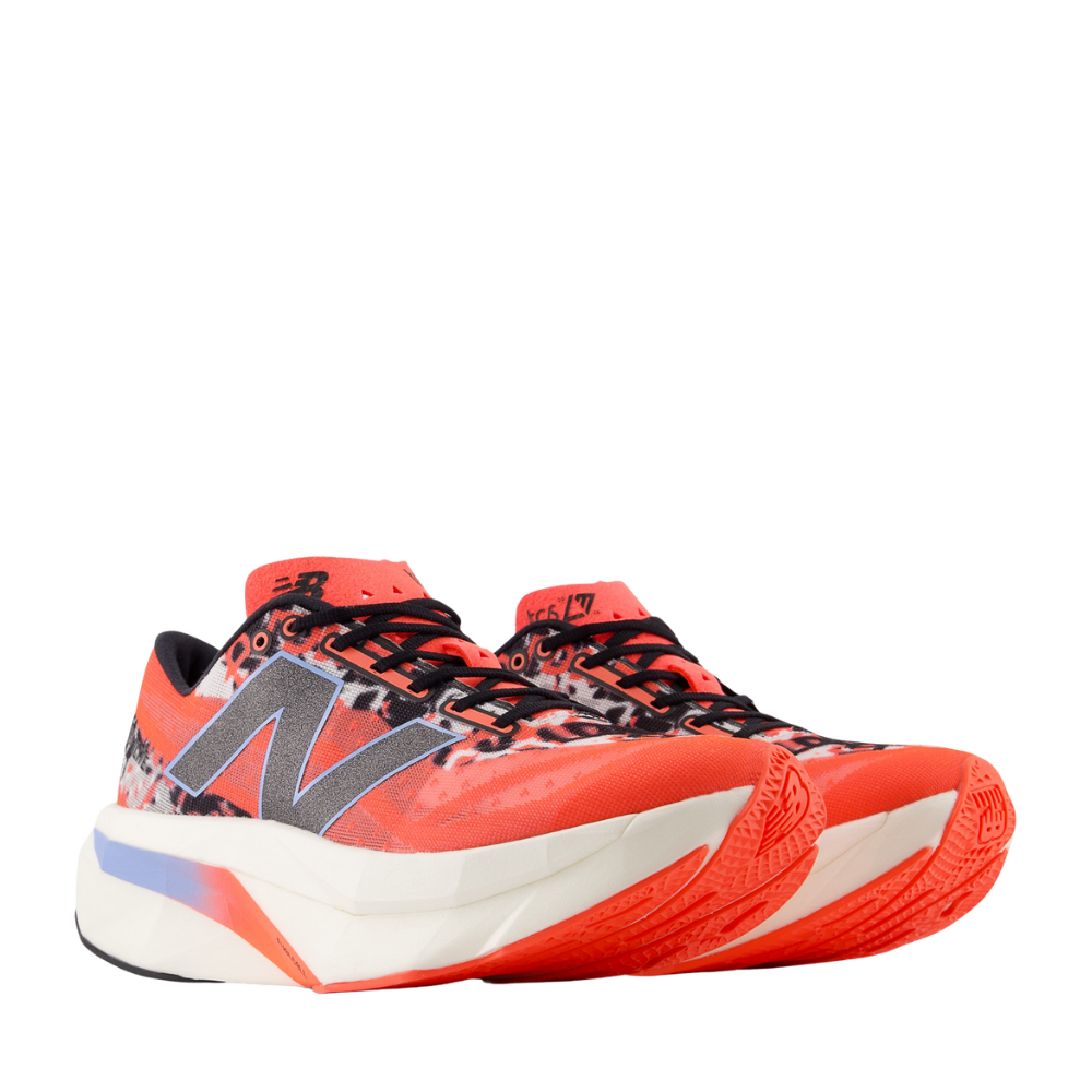 TCS London Marathon FuelCell SuperComp Elite v4 (B) Women's :Urgent Red | White