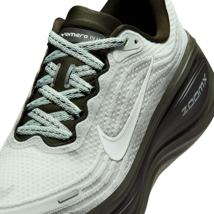 Vomero Plus SE Women's :Barely Green | Sequoia