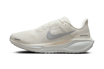 Pegasus 41 PRM Women's :Sail I Barely Grey