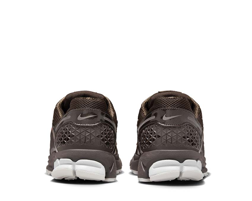 Nike Zoom Vomero 5
